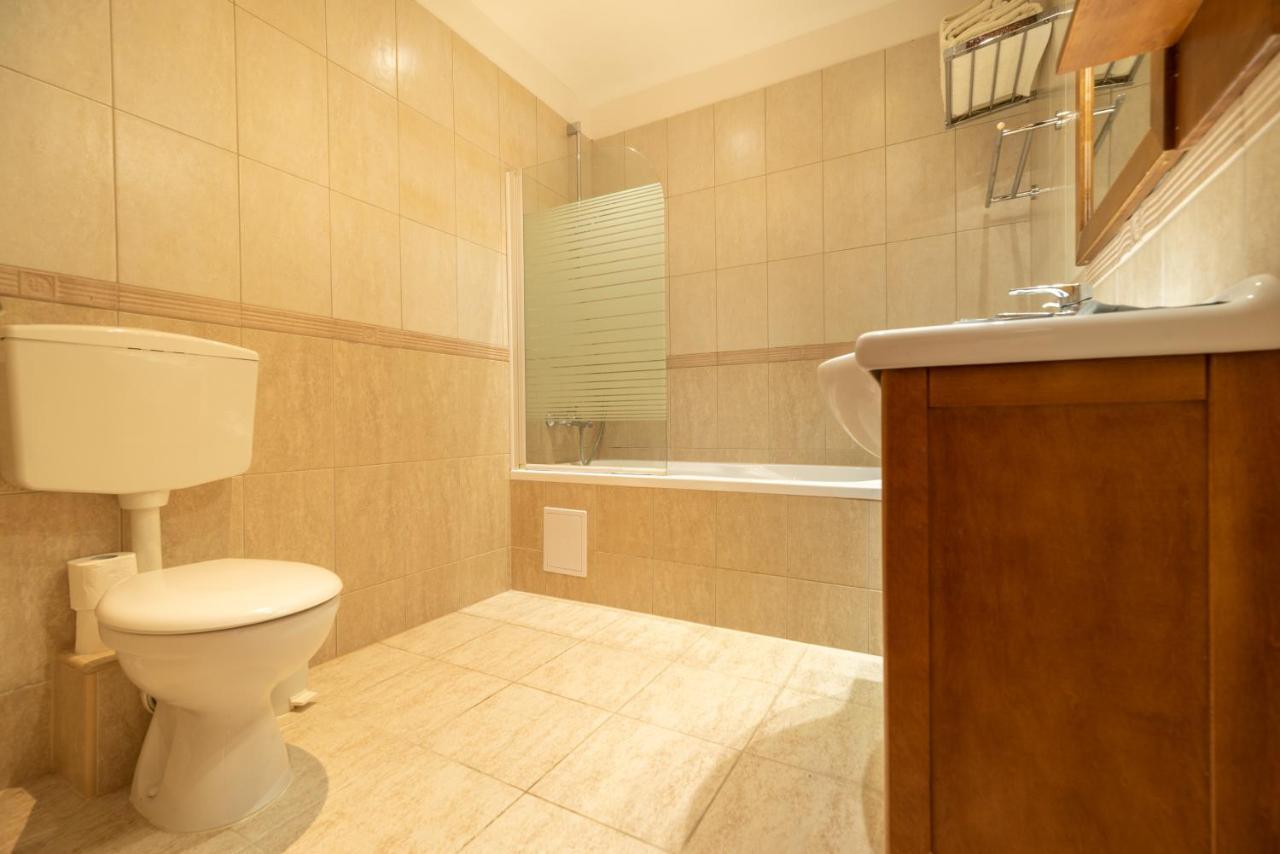 Corona Villa Хевиз Экстерьер фото
